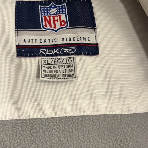 Reebok NFL Cowboys Jacket - Picture 9 of 9